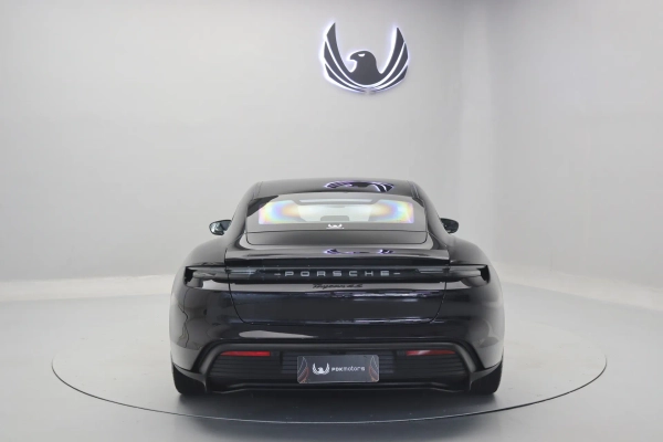 Foto do veiculo PORSCHE TAYCAN 4S