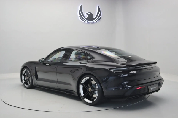 Foto do veiculo PORSCHE TAYCAN 4S