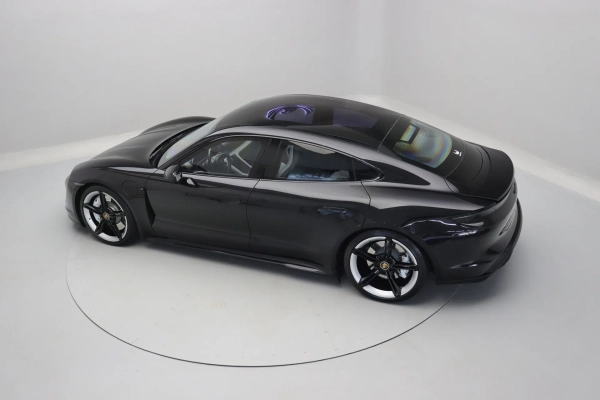 Foto do veiculo PORSCHE TAYCAN 4S