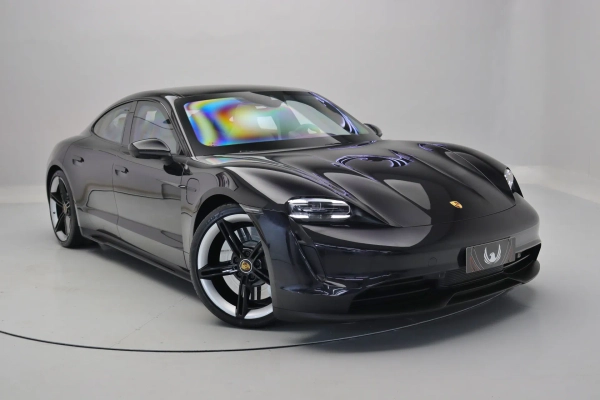 Foto do veiculo PORSCHE TAYCAN 4S