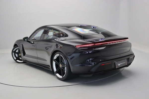 Foto do veiculo PORSCHE TAYCAN 4S