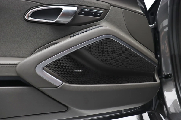 Foto do veiculo PORSCHE 718 CAYMAN