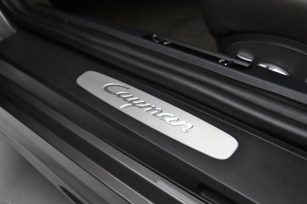 Foto do veiculo PORSCHE 718 CAYMAN