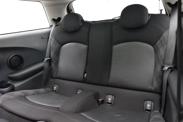 Foto do veiculo MINI COOPER S EXCLUSIVE