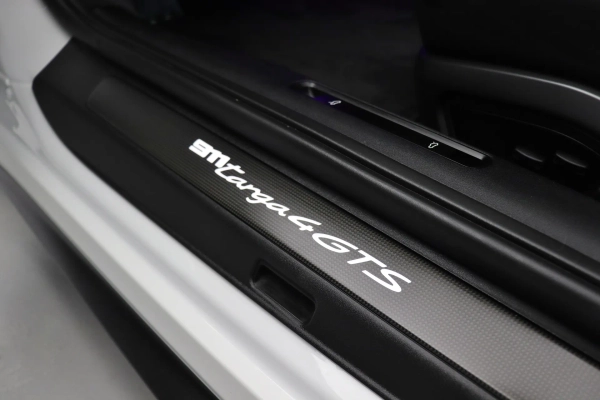 Foto do veiculo PORSCHE 911 TARGA 4GTS