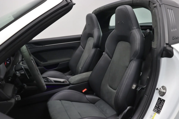 Foto do veiculo PORSCHE 911 TARGA 4GTS