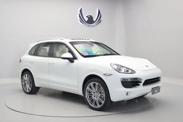 Foto do veiculo PORSCHE CAYENNE S