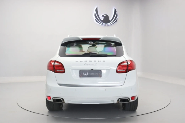 Foto do veiculo PORSCHE CAYENNE S