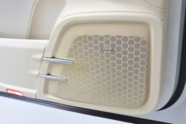 Foto do veiculo PORSCHE CAYENNE S