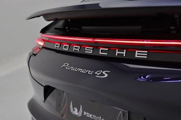 Foto do veiculo PORSCHE PANAMERA 4S