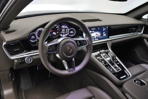 Foto do veiculo PORSCHE PANAMERA 4S