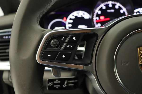 Foto do veiculo PORSCHE PANAMERA 4S