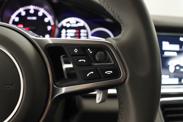 Foto do veiculo PORSCHE PANAMERA 4S