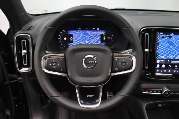 Foto do veiculo VOLVO XC40 P8 RECHARGE PURE ELECTRIC