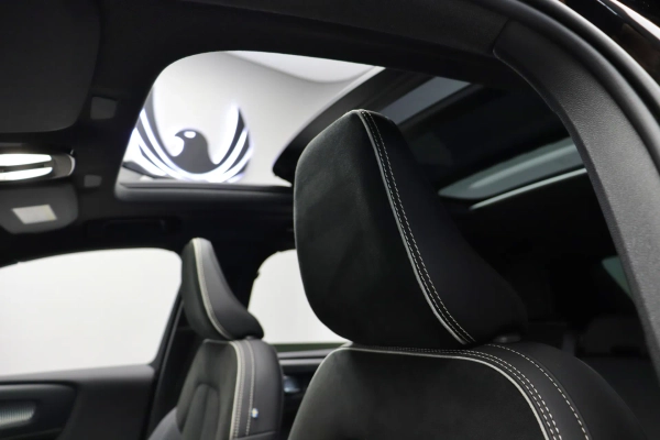 Foto do veiculo VOLVO XC40 P8 RECHARGE PURE ELECTRIC