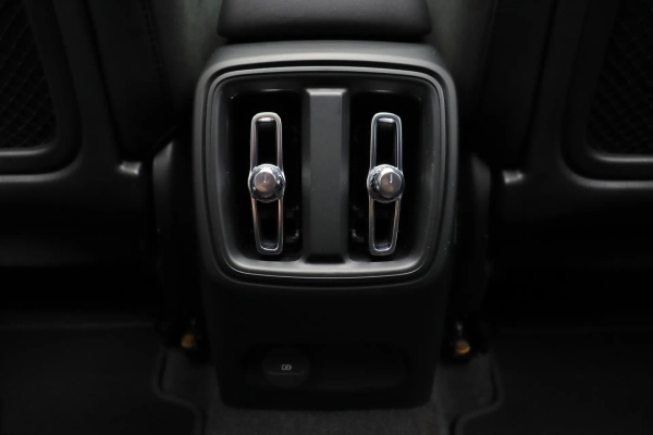 Foto do veiculo VOLVO XC40 P8 RECHARGE PURE ELECTRIC