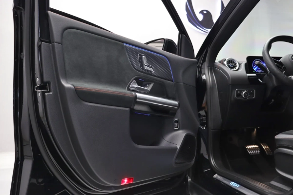 Foto do veiculo MERCEDES-BENZ EQA 250