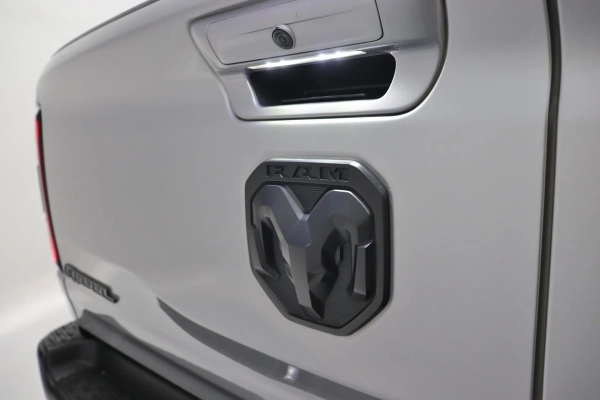 Foto do veiculo RAM 1500 REBEL