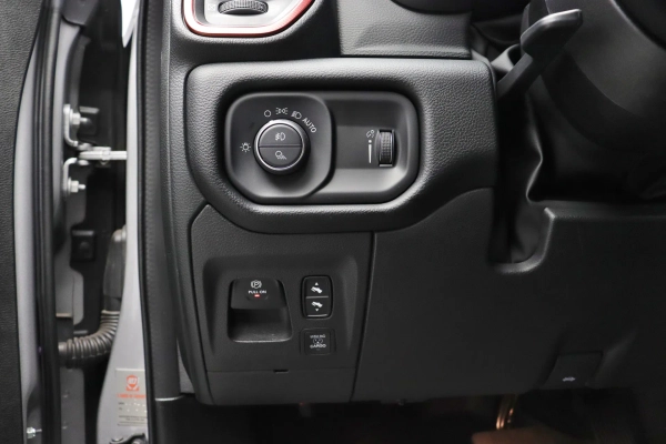 Foto do veiculo RAM 1500 REBEL