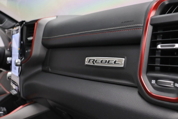 Foto do veiculo RAM 1500 REBEL