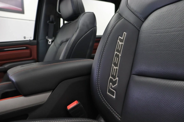 Foto do veiculo RAM 1500 REBEL