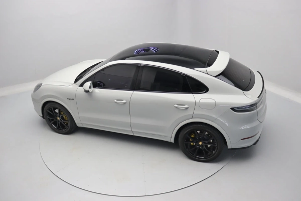 Foto do veiculo PORSCHE CAYENNE COUPé E-HYBRID PLATINUM EDITION