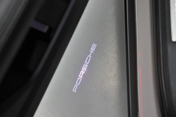 Foto do veiculo PORSCHE CAYENNE COUPé E-HYBRID PLATINUM EDITION