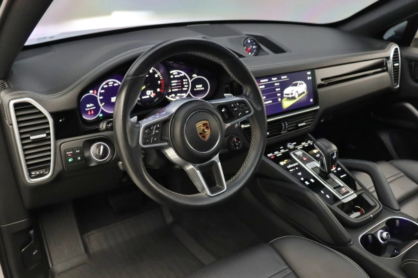 Foto do veiculo PORSCHE CAYENNE COUPé E-HYBRID PLATINUM EDITION