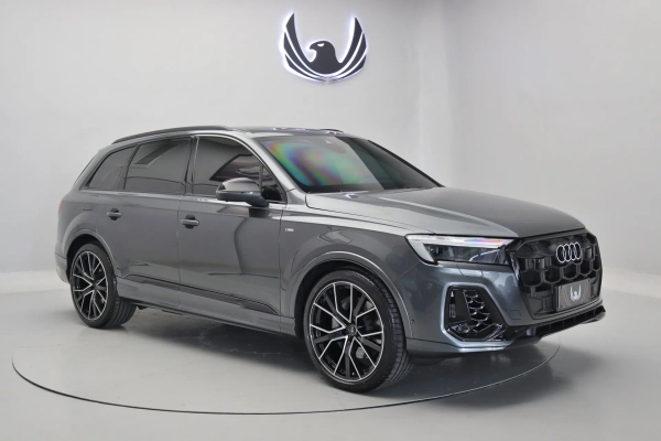 Foto do veiculo AUDI Q7 S-LINE | 7 LUGARES