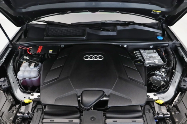 Foto do veiculo AUDI Q7 S-LINE | 7 LUGARES