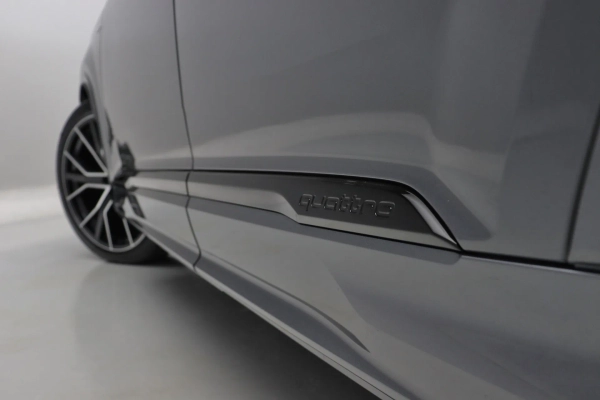 Foto do veiculo AUDI Q7 S-LINE | 7 LUGARES