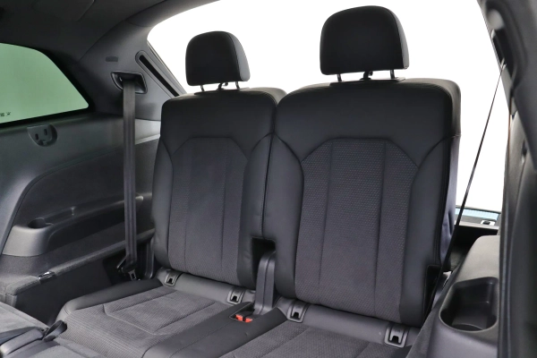 Foto do veiculo AUDI Q7 S-LINE | 7 LUGARES