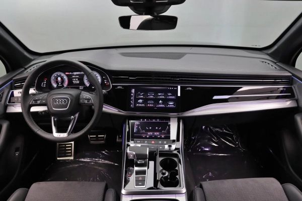 Foto do veiculo AUDI Q7 S-LINE | 7 LUGARES