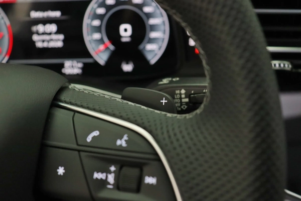 Foto do veiculo AUDI Q7 S-LINE | 7 LUGARES