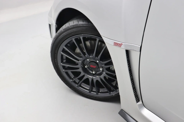 Foto do veiculo SUBARU IMPREZA WRX STI