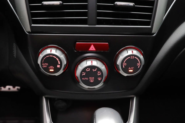 Foto do veiculo SUBARU IMPREZA WRX STI