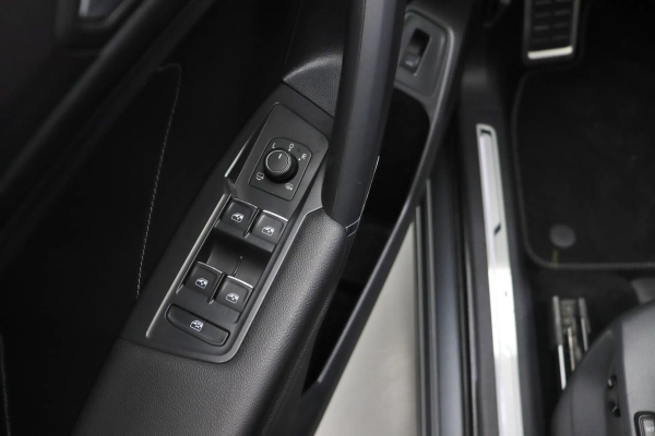 Foto do veiculo VOLKSWAGEN TIGUAN ALLSPACE R-LINE | 7 LUGARES