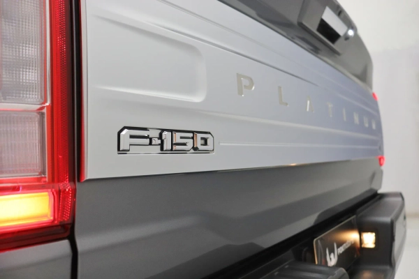 Foto do veiculo FORD F-150 PLATINUM
