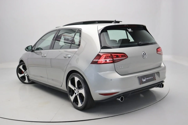 Foto do veiculo VOLKSWAGEN GOLF GTI