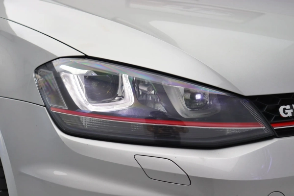 Foto do veiculo VOLKSWAGEN GOLF GTI