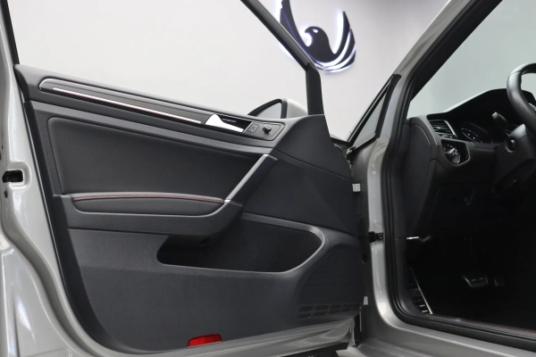 Foto do veiculo VOLKSWAGEN GOLF GTI