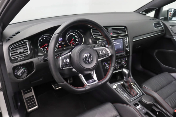 Foto do veiculo VOLKSWAGEN GOLF GTI