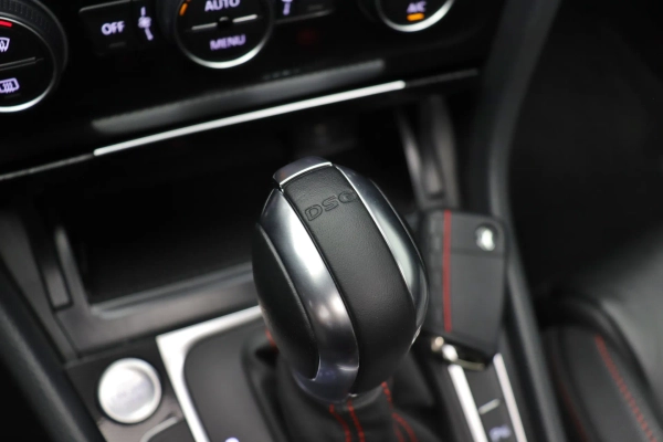 Foto do veiculo VOLKSWAGEN GOLF GTI