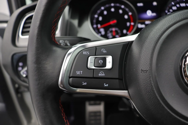 Foto do veiculo VOLKSWAGEN GOLF GTI