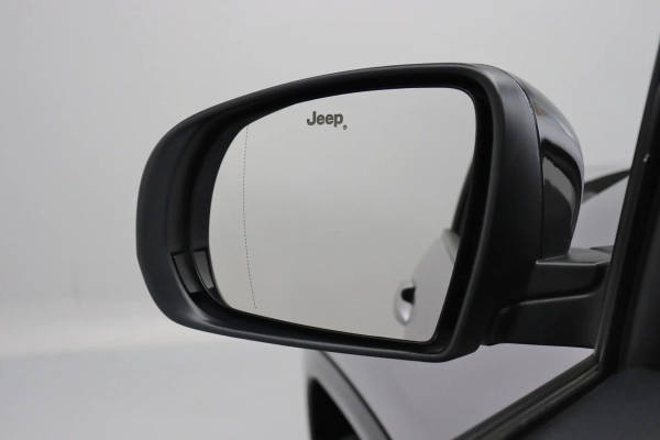 Foto do veiculo JEEP COMPASS LONGITUDE T270 FLEX