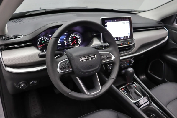 Foto do veiculo JEEP COMPASS LONGITUDE T270 FLEX