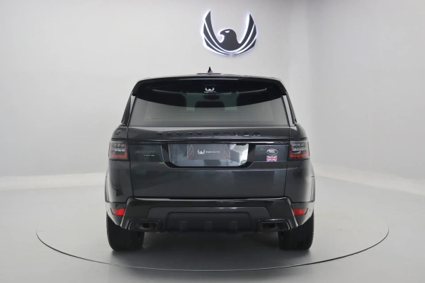 Foto do veiculo LAND ROVER RANGE ROVER SPORT P400E HSE PHEV