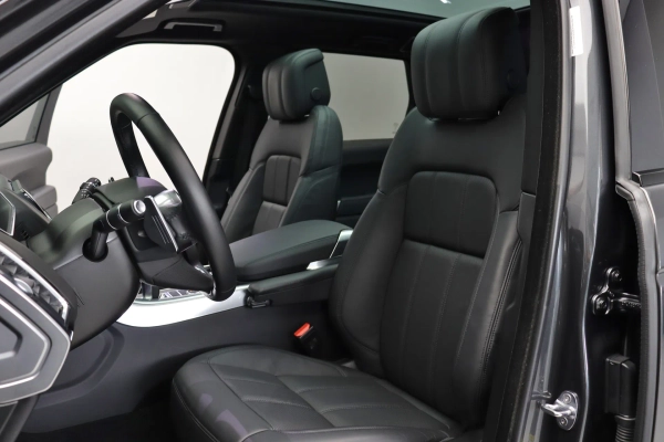 Foto do veiculo LAND ROVER RANGE ROVER SPORT P400E HSE PHEV