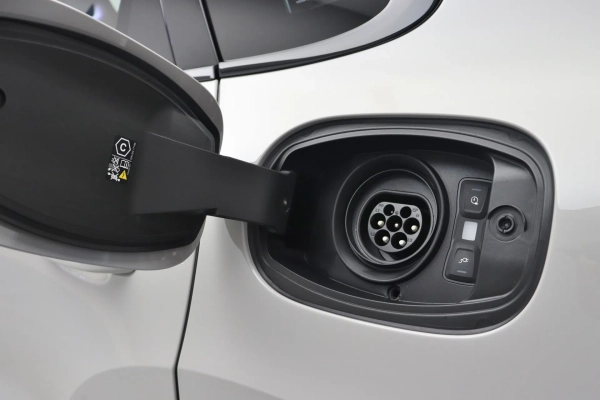 Foto do veiculo PORSCHE CAYENNE COUPé E-HYBRID