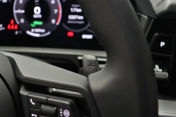 Foto do veiculo PORSCHE CAYENNE COUPé E-HYBRID